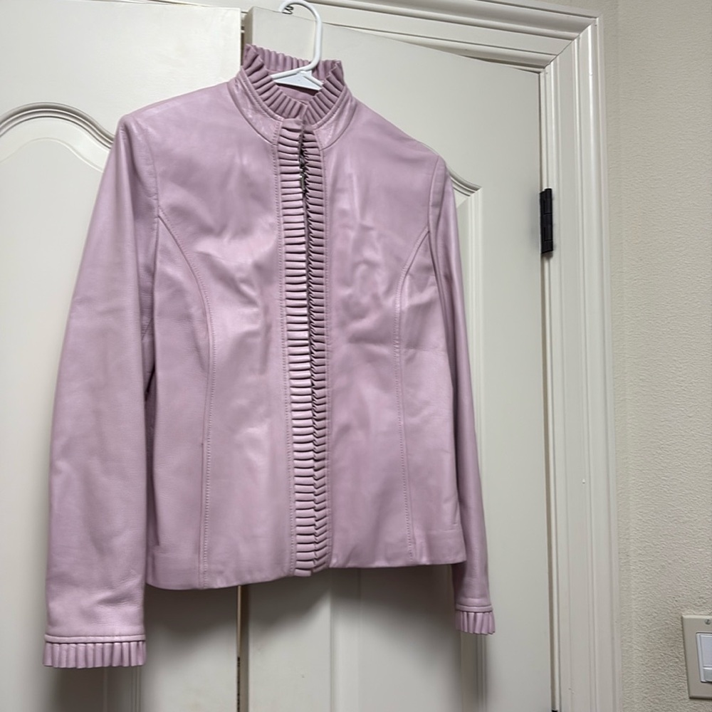 St.John Sport pink leather jacket. Genuine leather. Light pink.